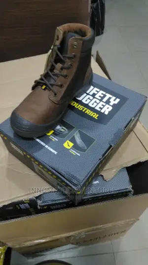 Dakar - Safety Jogger PLVC013 | Safety Shoes