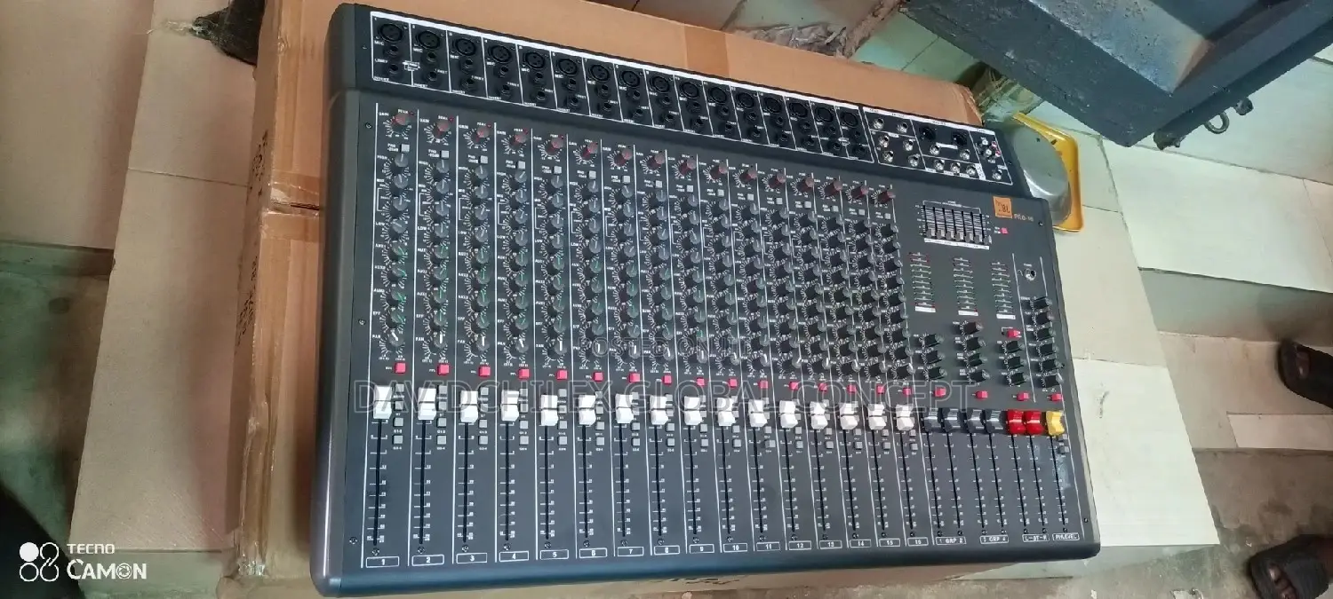 JBL 16channel Flat Mixr