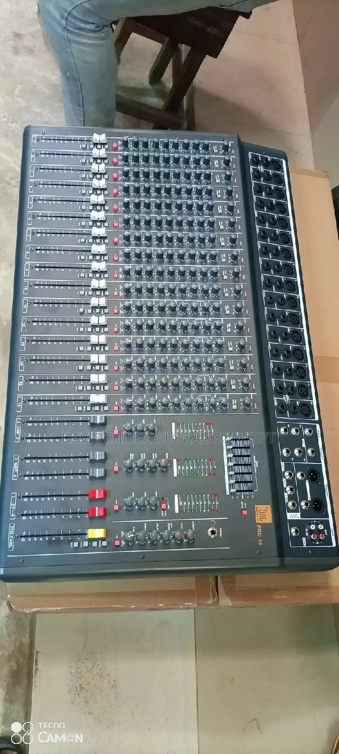 JBL 16channel Flat Mixr