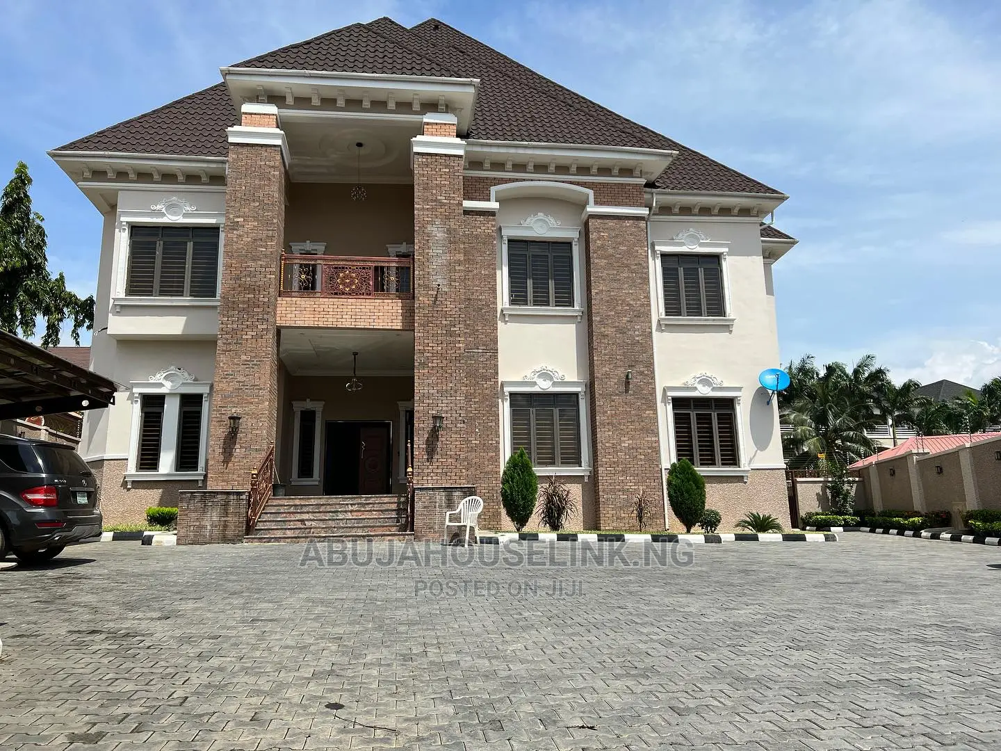 9bdrm Mansion in Asokoro Main Abuja for sale