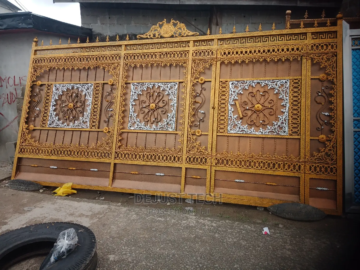 Gold Plated Gate