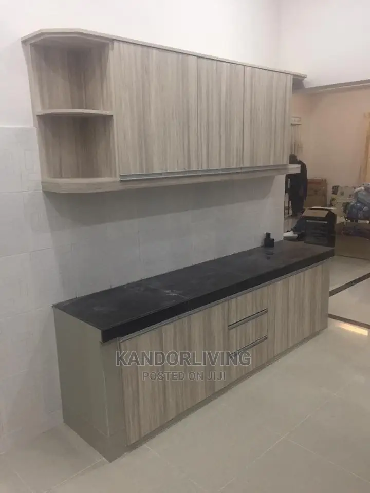 Kitchen Cabinets/ Storage
