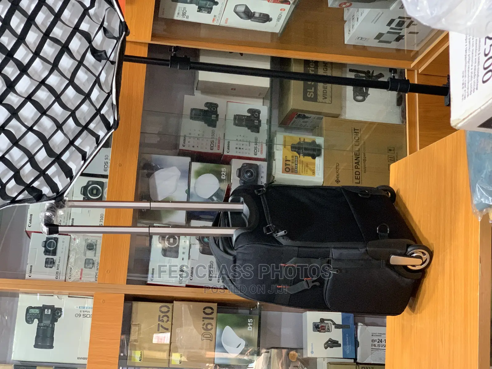 Camera Back Pack With Roller
