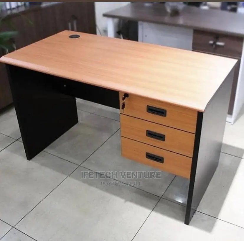 4ft Office Table