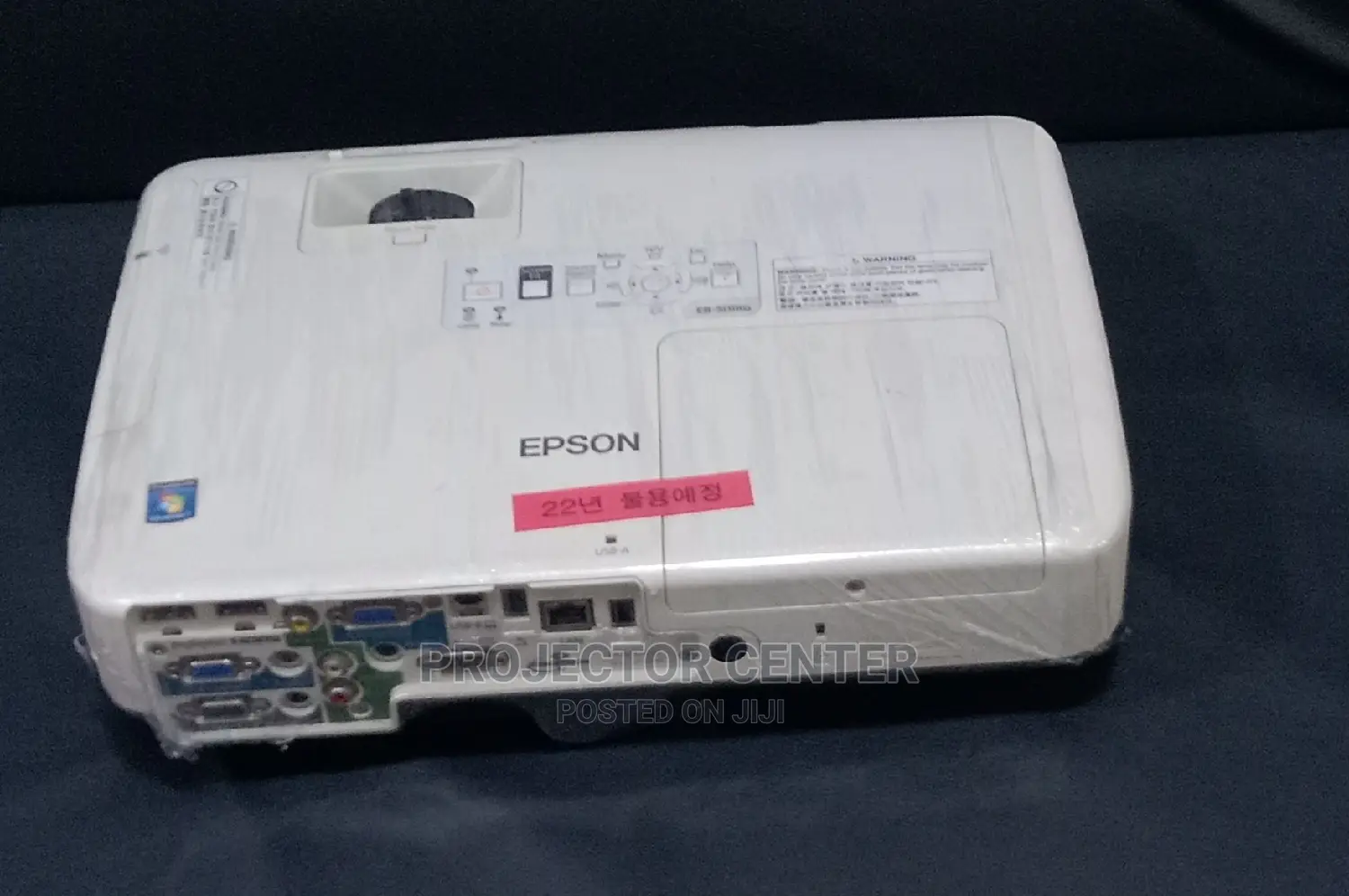 5000lumens Brightness Projector