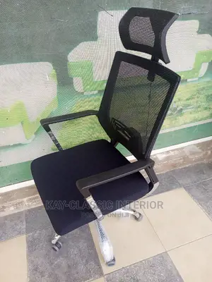 Swivel Office Chair