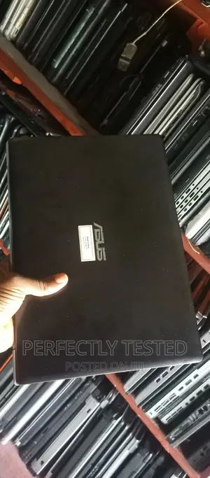Laptop Asus VivoBook S400CA 4GB Intel Core I5 HDD 320GB