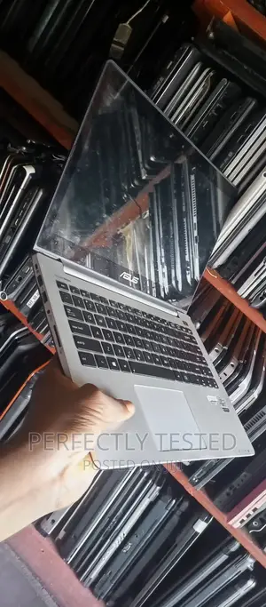 Laptop Asus VivoBook S400CA 4GB Intel Core I5 HDD 320GB