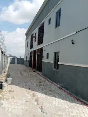 2bdrm Apartment in F14 Nepa Road Kubwa for rent