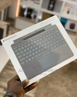 Microsoft Surface Pro 8, 9 X Keyboard With Slim Pen 2