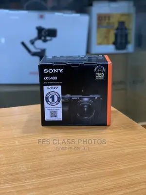 SONY A6400 With 16-50mm