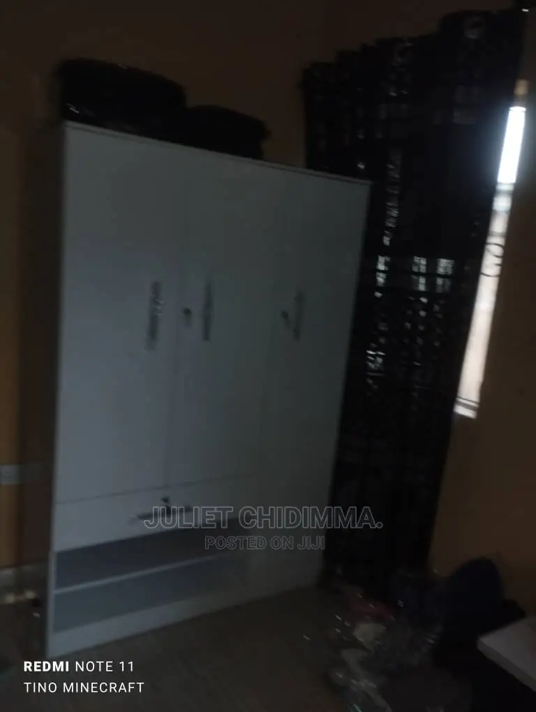4ft Wide*6ft High Wardrobe