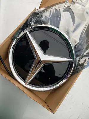 All Model of Mercedes Benz Front Grill Star Are Available
