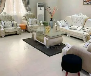 Simple Classic Royal Design Quality Seven Seater Sofa Chair