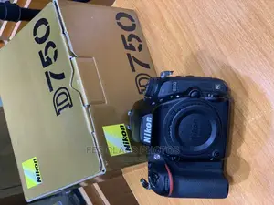 Nikon D750 Body