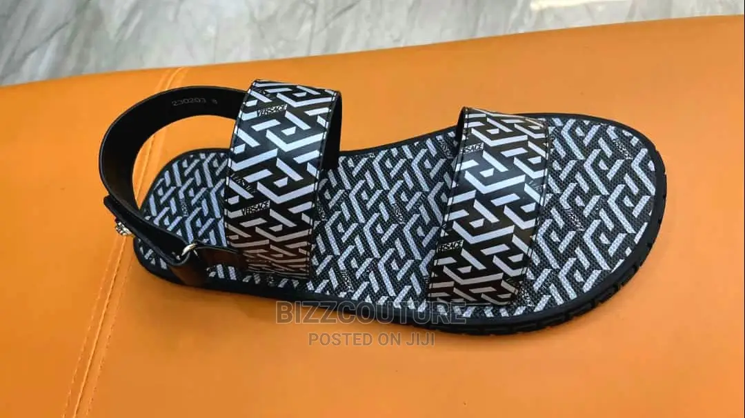 Original FENDI SANDALS Available in Store