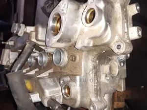 Hyundai Veloster 2012 Top Cylinder