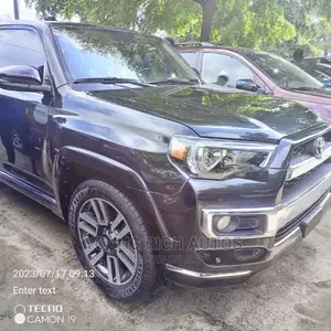 Toyota 4-Runner 2016 Black