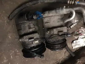 Engine Loose Tokunbo Ac Compressor For Ford Escape 2009