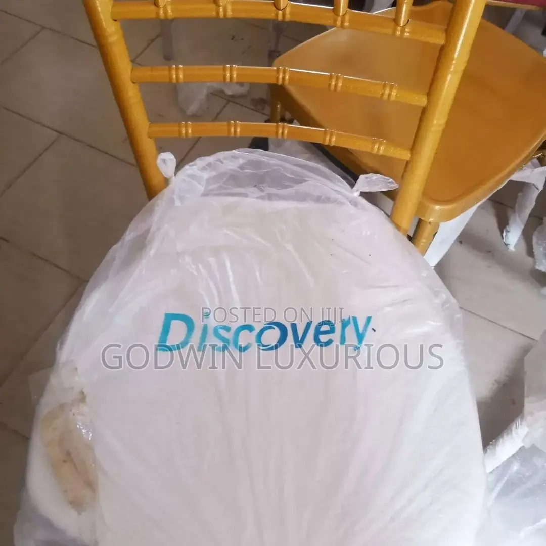 Discovery Chiavari Chairs