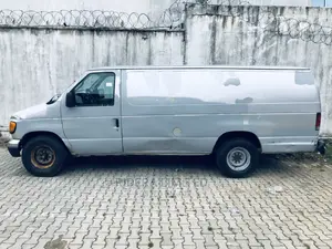 Interstate Van for Hire and Moving