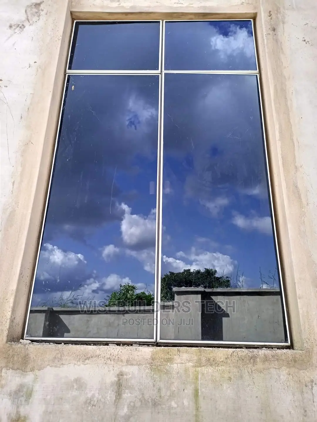 Frameless Window