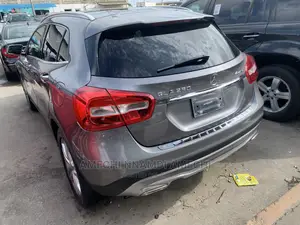 Mercedes-Benz GLA 250 2016 Gray