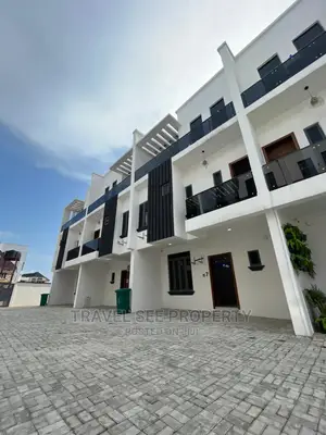 4bdrm Duplex in Ologolo Roads Lekki for sale