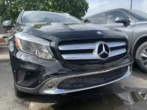 Mercedes-Benz GLA 250 2015 Black