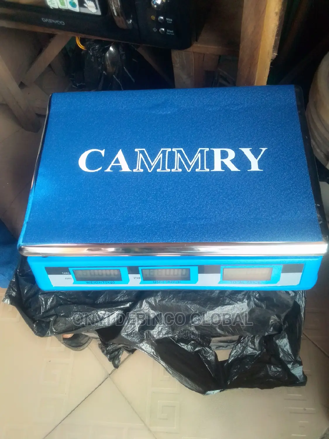 Carmmy 40kg Rechargeable Digital Scale + Led Light - Blue