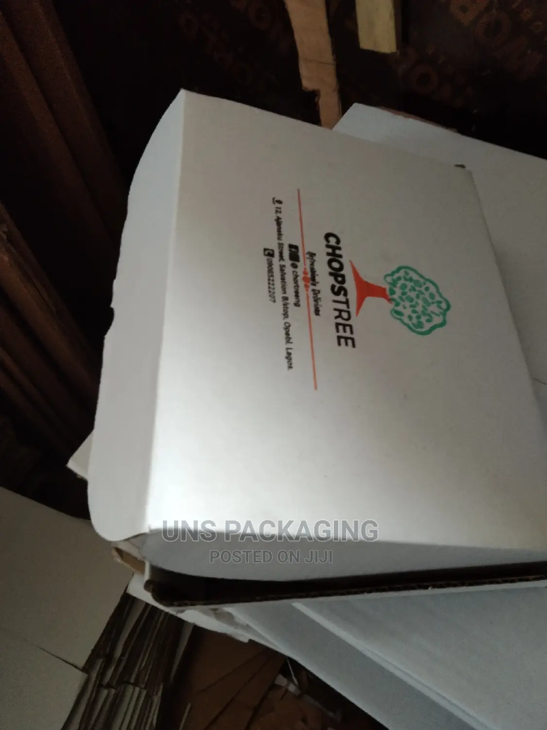 White Self Lock Corrugated Carton Box With Your Logo.