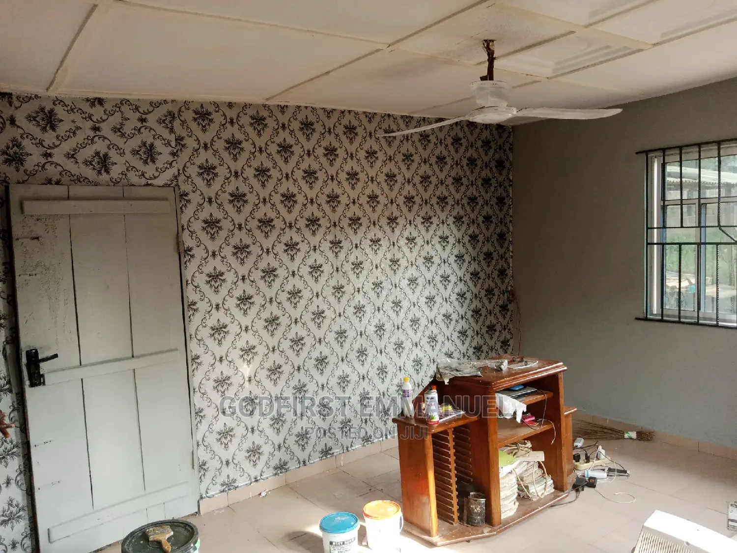 Wallpaper Installation