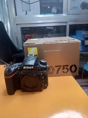 Nikon D750 DSLR Camera Body on Tokunbo