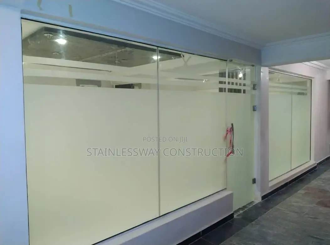 Office Partition With Frosted Glass Design