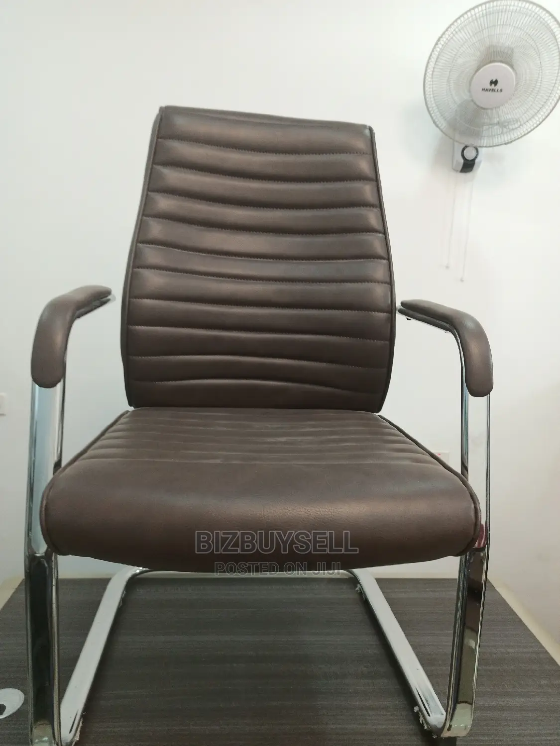 Quality Executive Waiting Leather Office Chair.