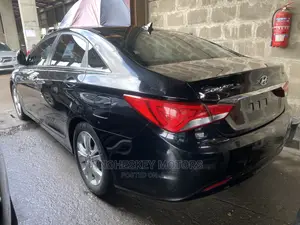 Hyundai Sonata 2012 Black
