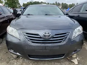 Toyota Camry 2008 Gray