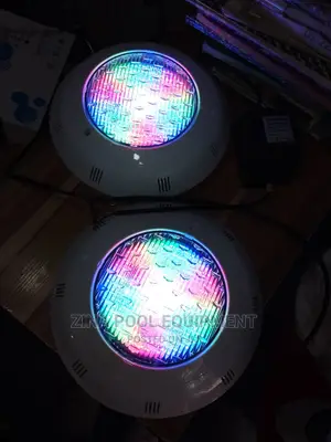 Pool Underwater Light Giggle