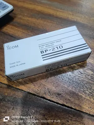 ICOM v-8 Walkie Talkie Battery