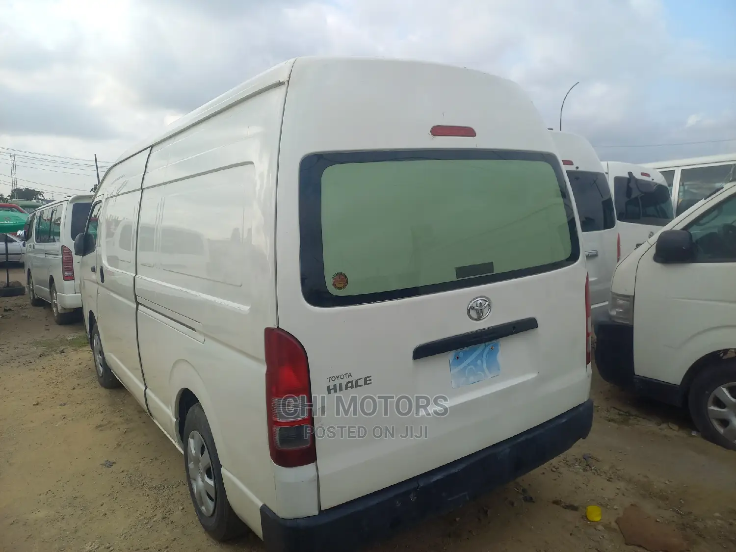 Toyota HiAce 2012 White