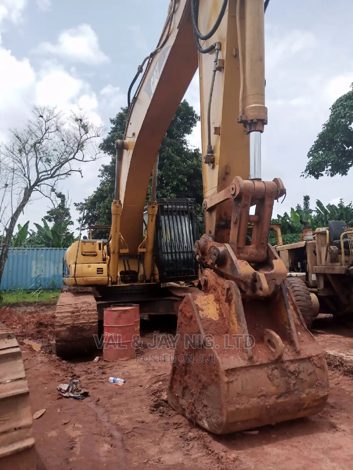 Excavator 330cl With Jack Hammer Function (Company Standard)