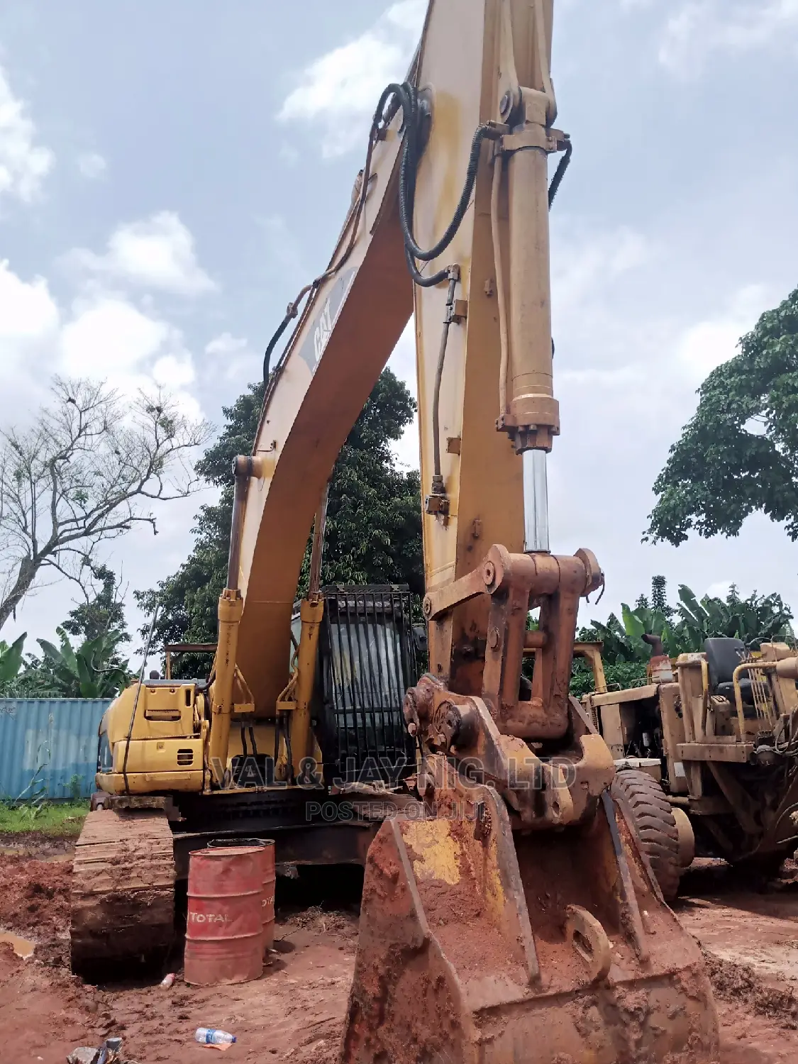 Excavator 330cl With Jack Hammer Function (Company Standard)