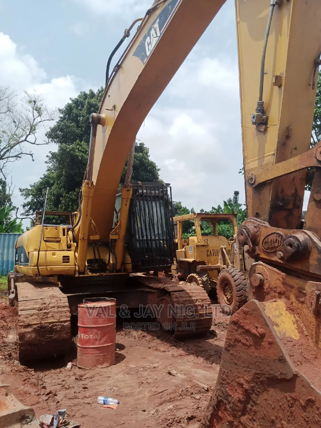 Excavator 330cl With Jack Hammer Function (Company Standard)