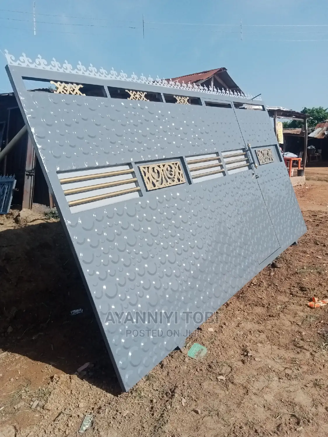 Rolling Gate