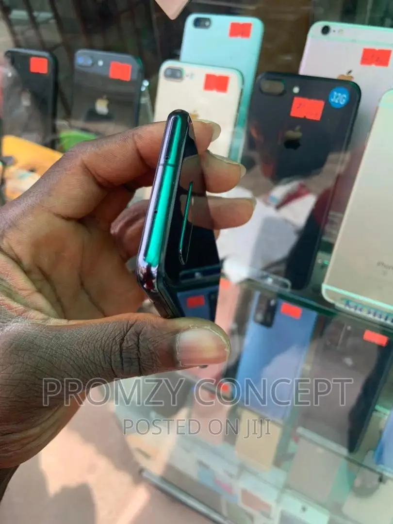 Samsung Galaxy S10e 128 GB Black