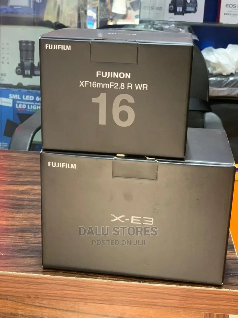Fujifilm X-E3 Mirrorless Digital Camera