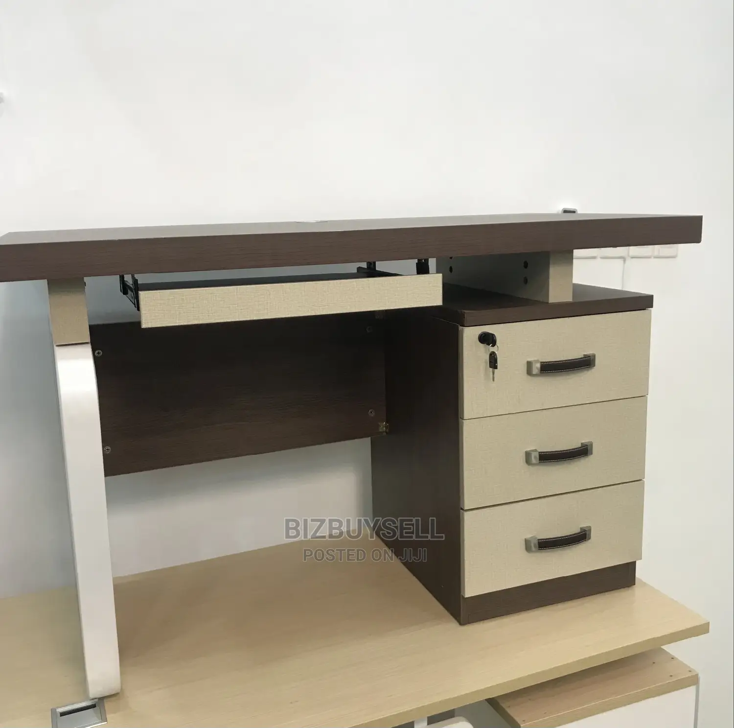 Office Executive Table (120cm)