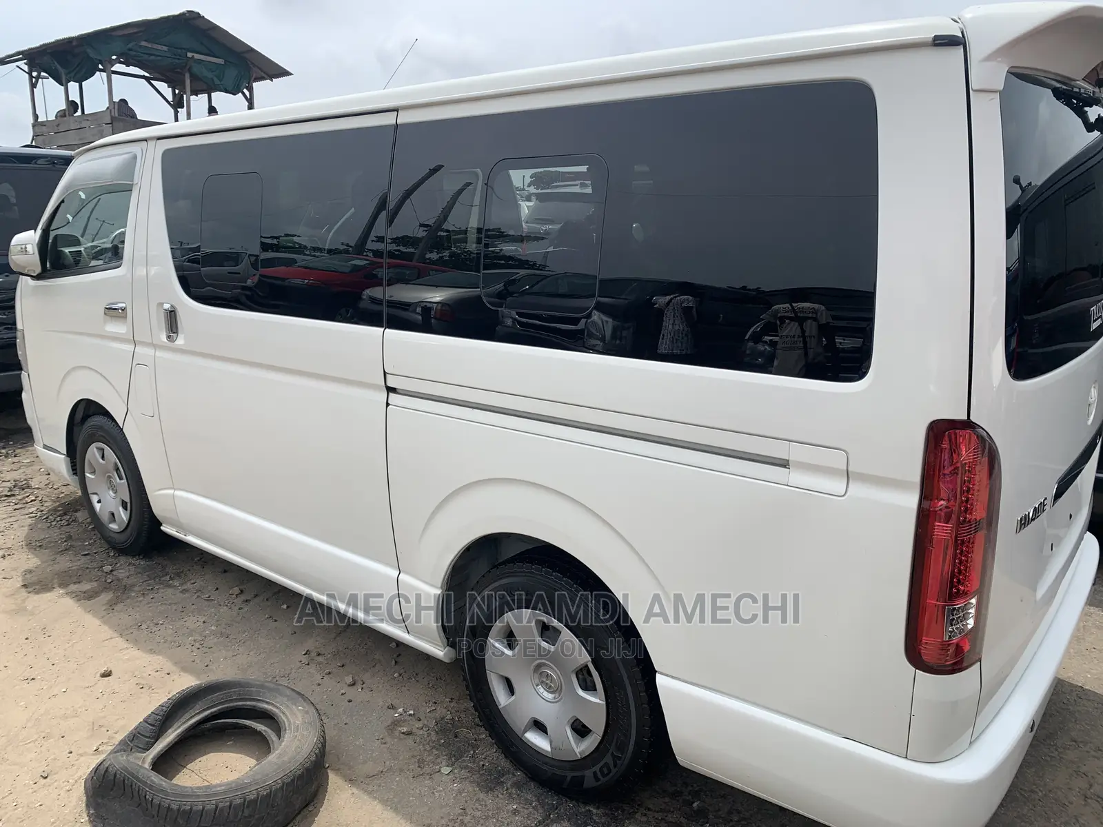 Toyota HiAce 2002 White