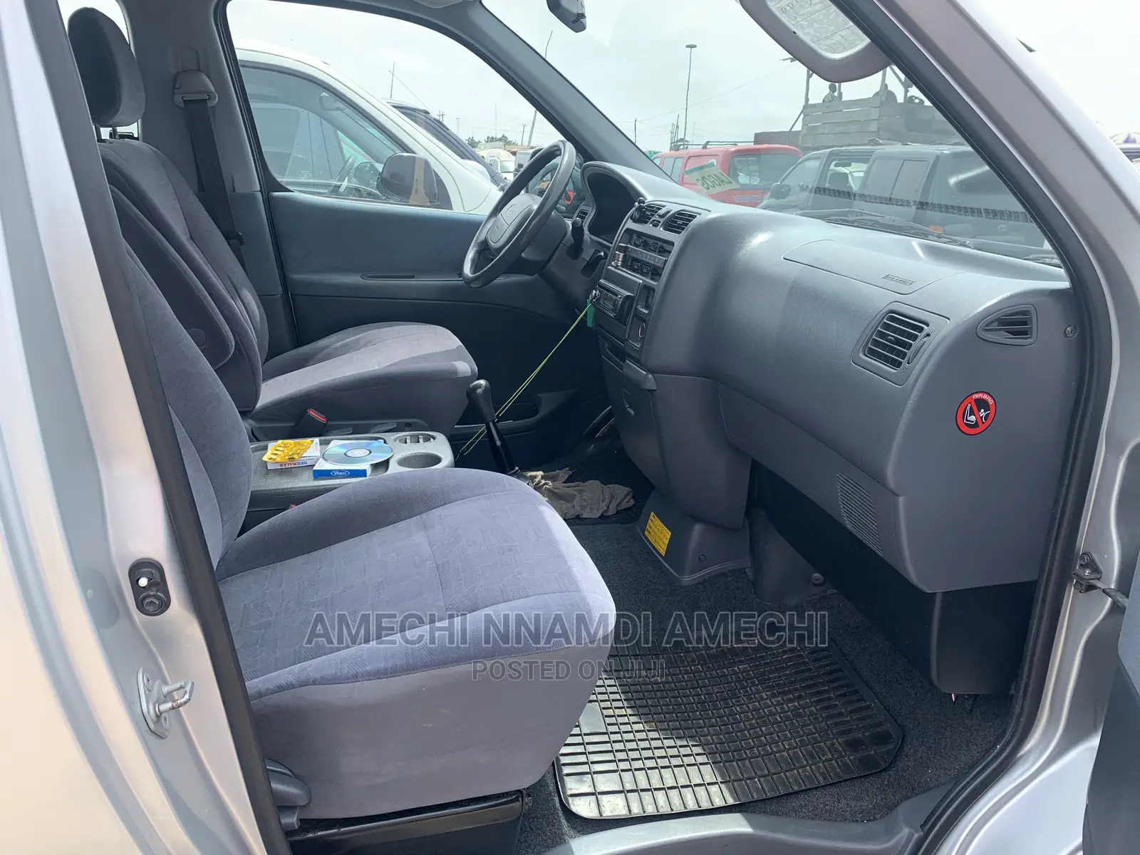 Toyota HiAce 2005 Silver