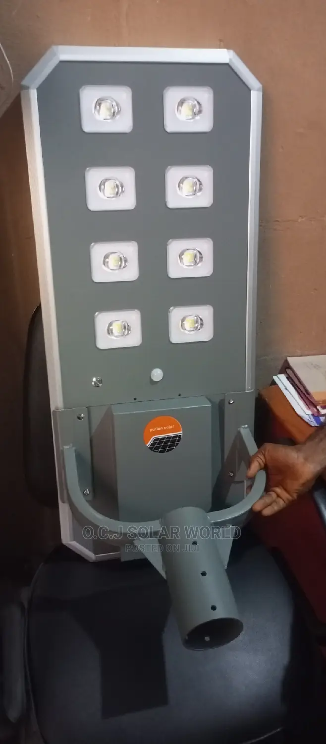 Original Solar Light 8 Eyes